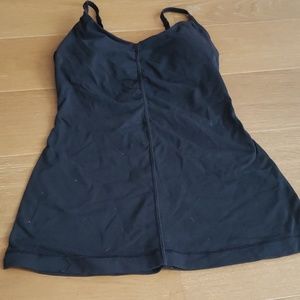 Lululemon top size 4
